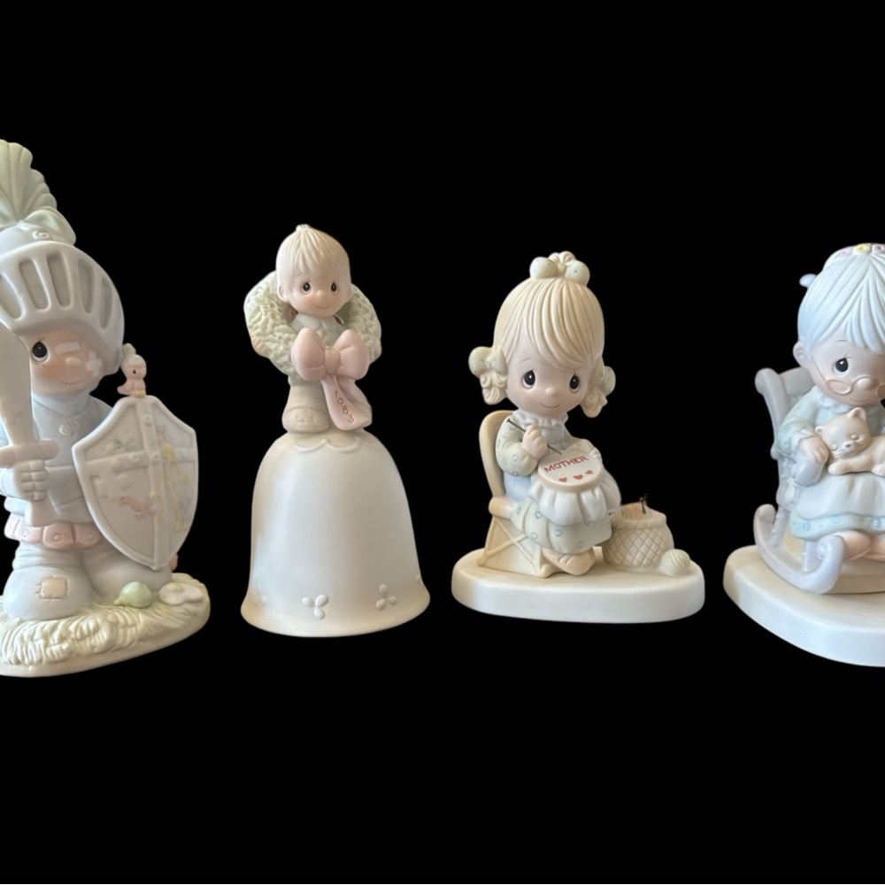 Precious Moments Figurine Set - Pastel